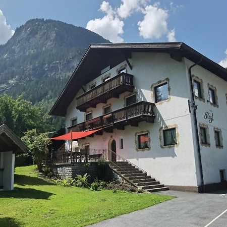 Haus Fiegl Hotel Oetz Bagian luar foto