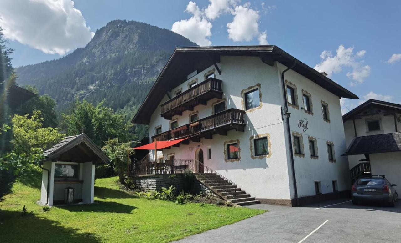 Haus Fiegl Hotel Oetz Bagian luar foto