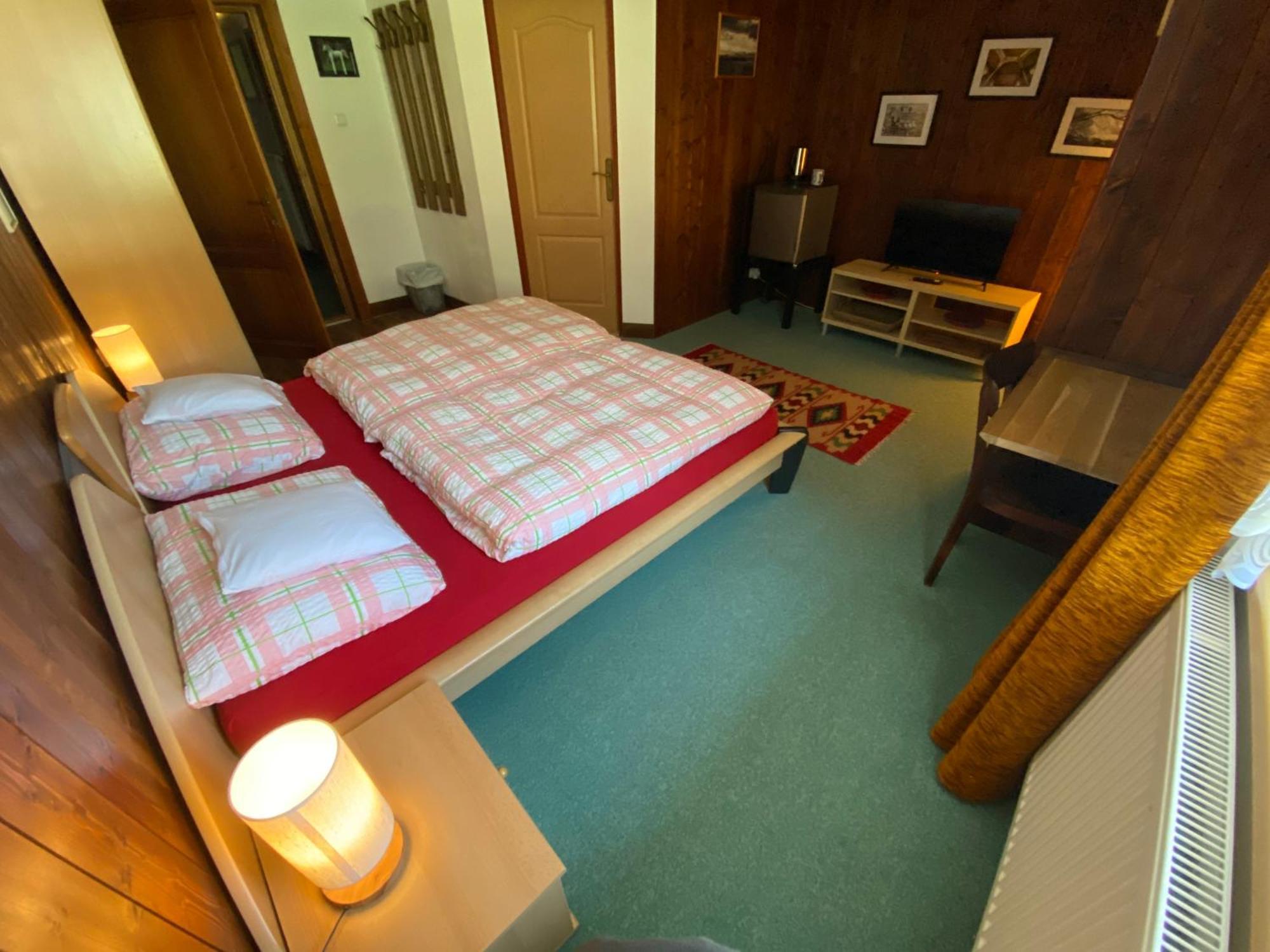 Haus Fiegl Hotel Oetz Bagian luar foto
